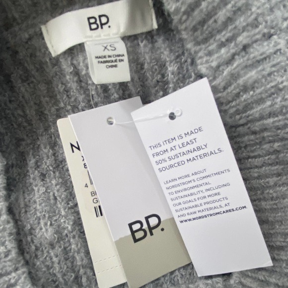 BP NWT Gray Ribbed Pullover Crew Neck Sweater, SZ XS - Picture 4 of 5